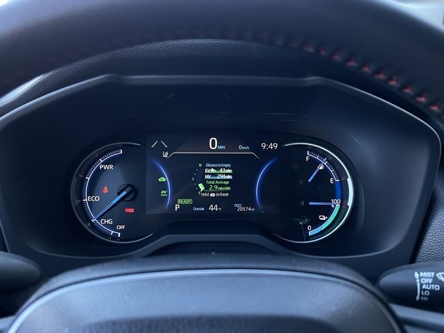 Used 2023 Toyota RAV4 SE image 12