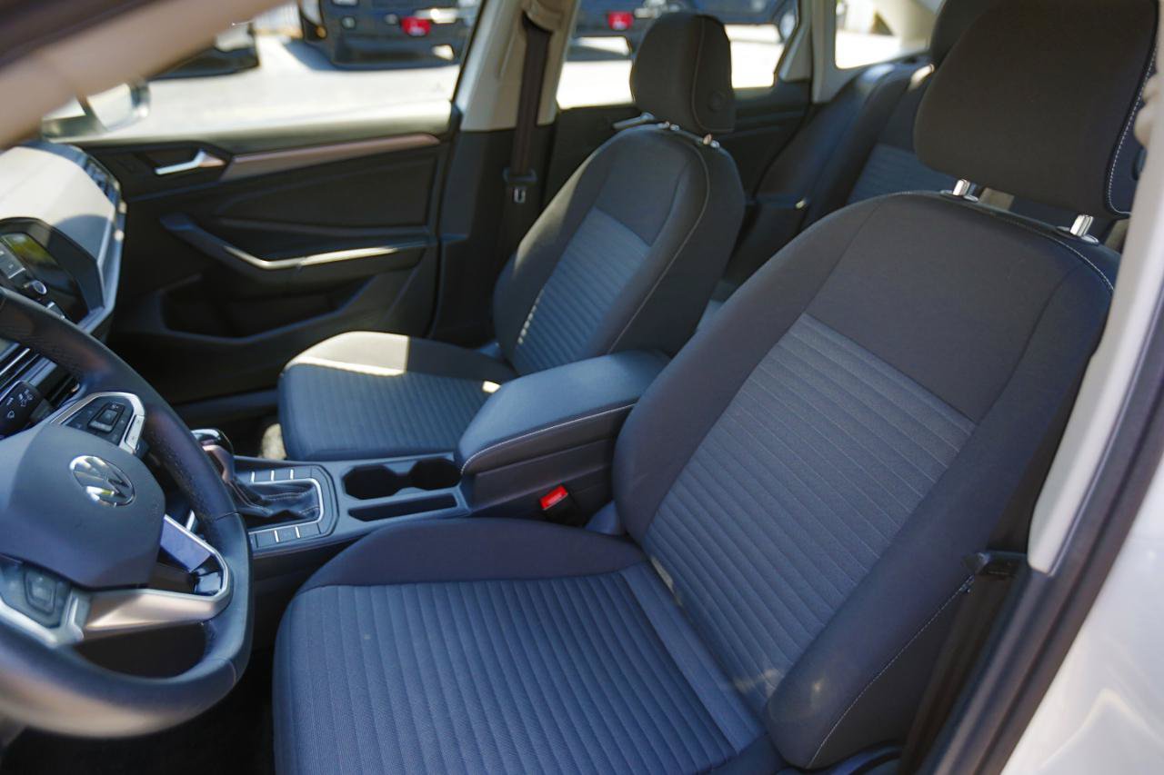 Used 2024 Volkswagen Jetta S FWD image 5