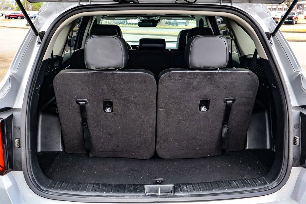 Used 2025 Kia Sorento S w/ Panoramic Sunroof Package image 36