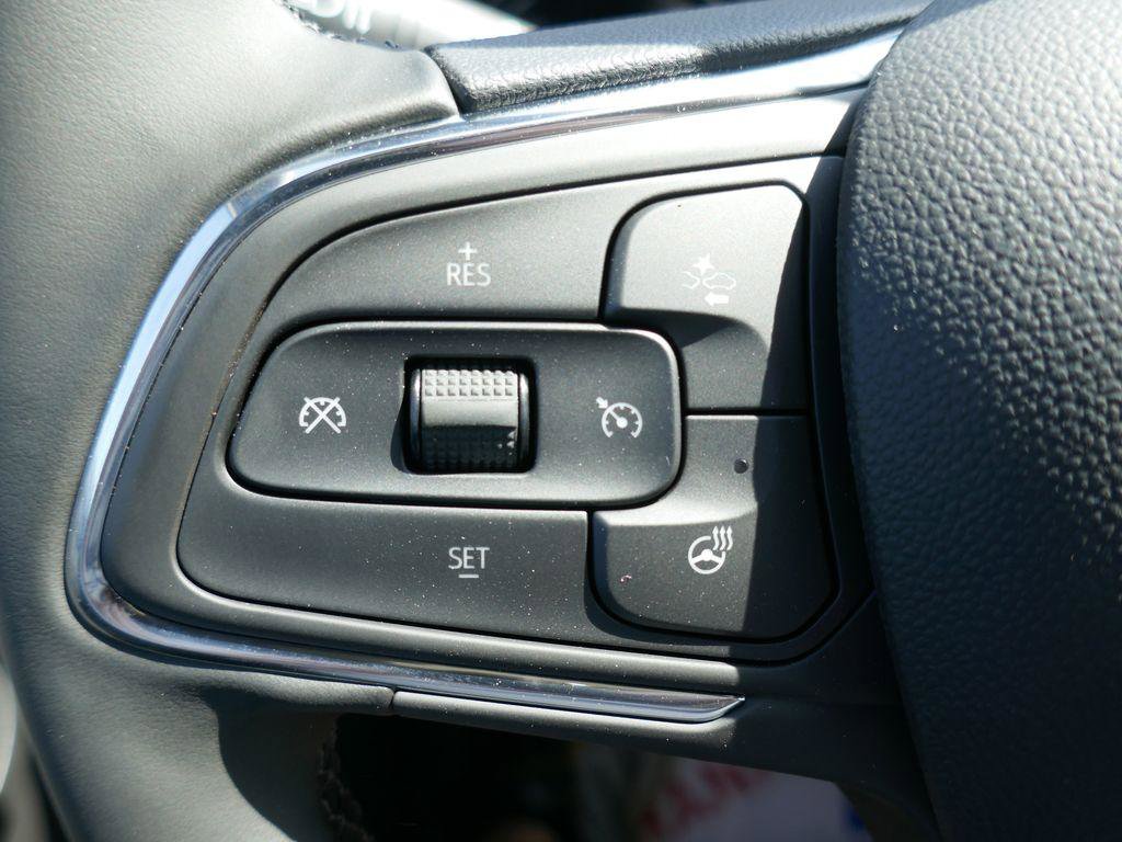 New 2026 Buick Envista Sport Touring image 17