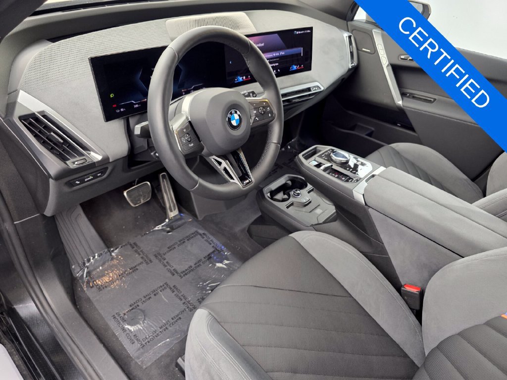 Certified 2026 BMW iX xDrive60 w/ M Sport Package AWD/4WD image 10