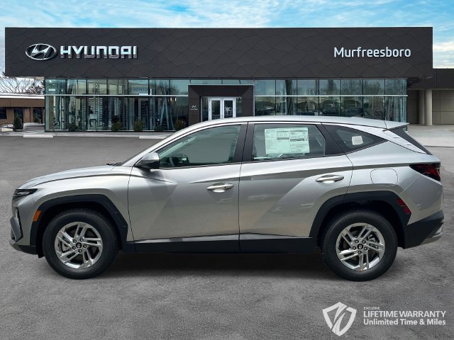 New 2026 Hyundai Tucson SE w/ Tow & Go Package FWD image 8