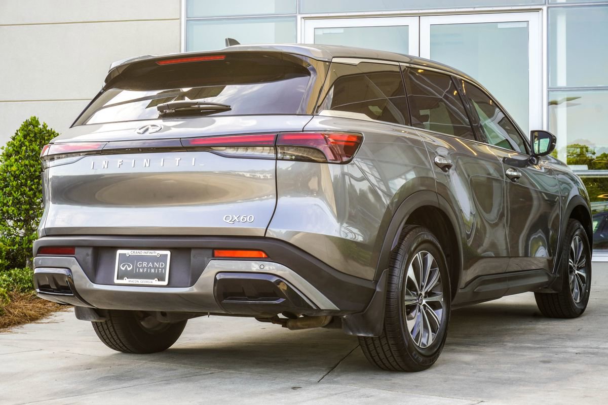 Certified 2024 INFINITI QX60 Pure FWD image 12