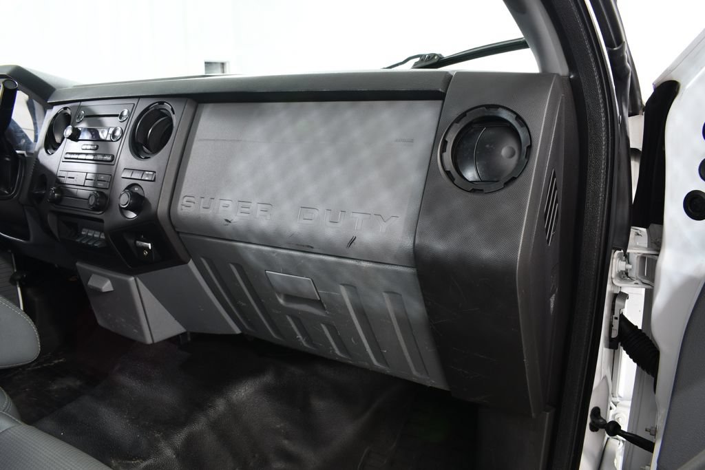 Used 2013 Ford F550 2WD Regular Cab Super Duty w/ Payload Upgrade Pkg image 9