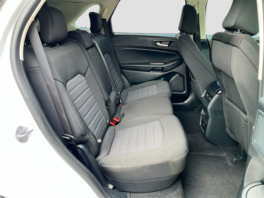 Used 2024 Ford Edge SE image 24