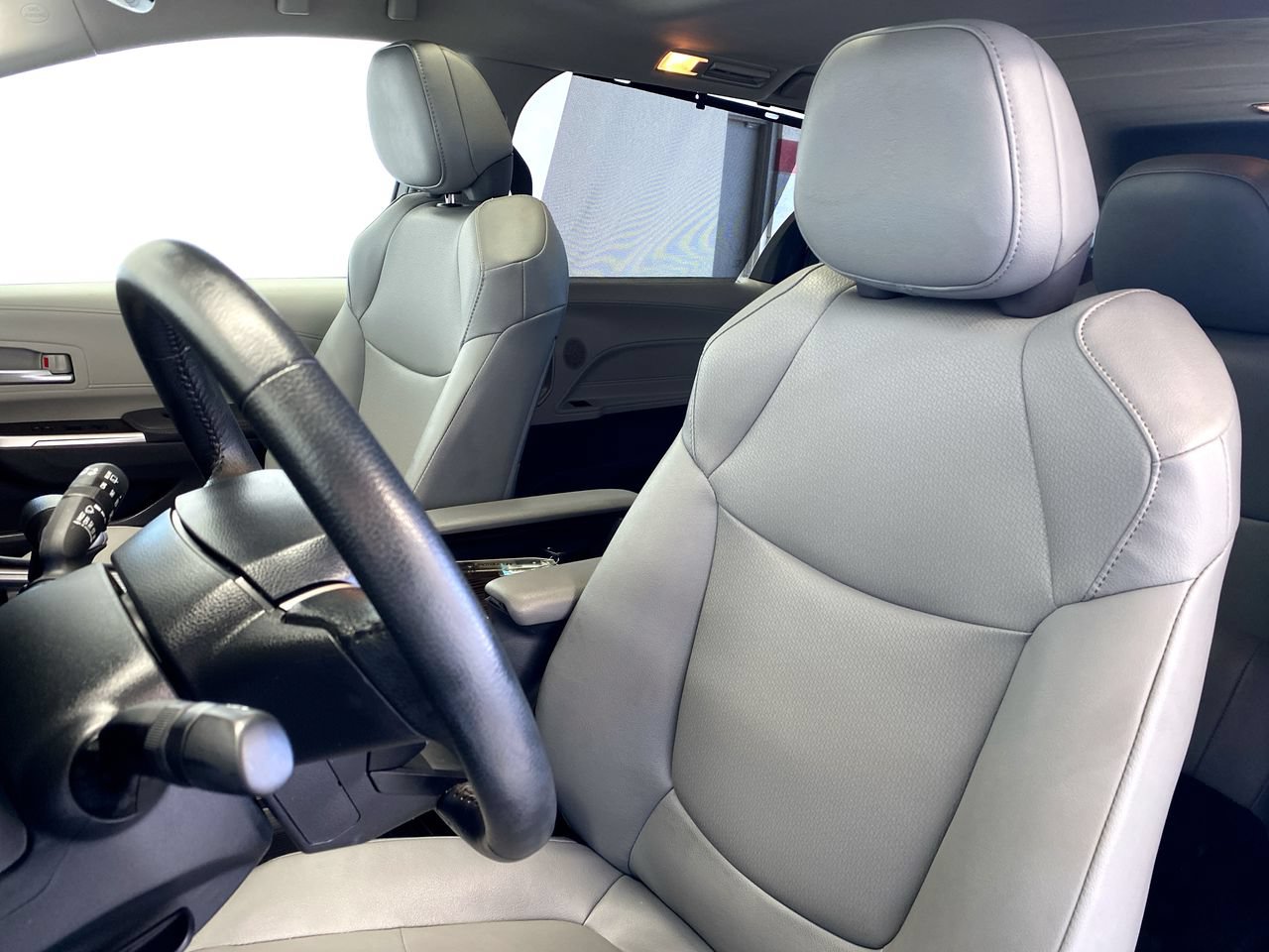 Used 2024 Toyota Sienna XLE w/ XLE Plus Package AWD/4WD image 20
