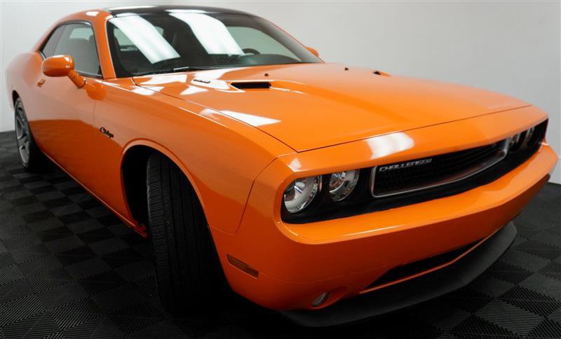 Used 2013 Dodge Challenger R/T image 10