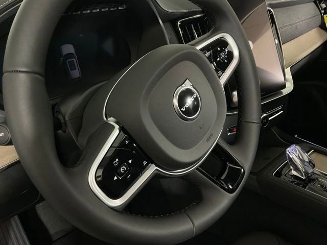 New 2026 Volvo XC90 B5 Plus image 19
