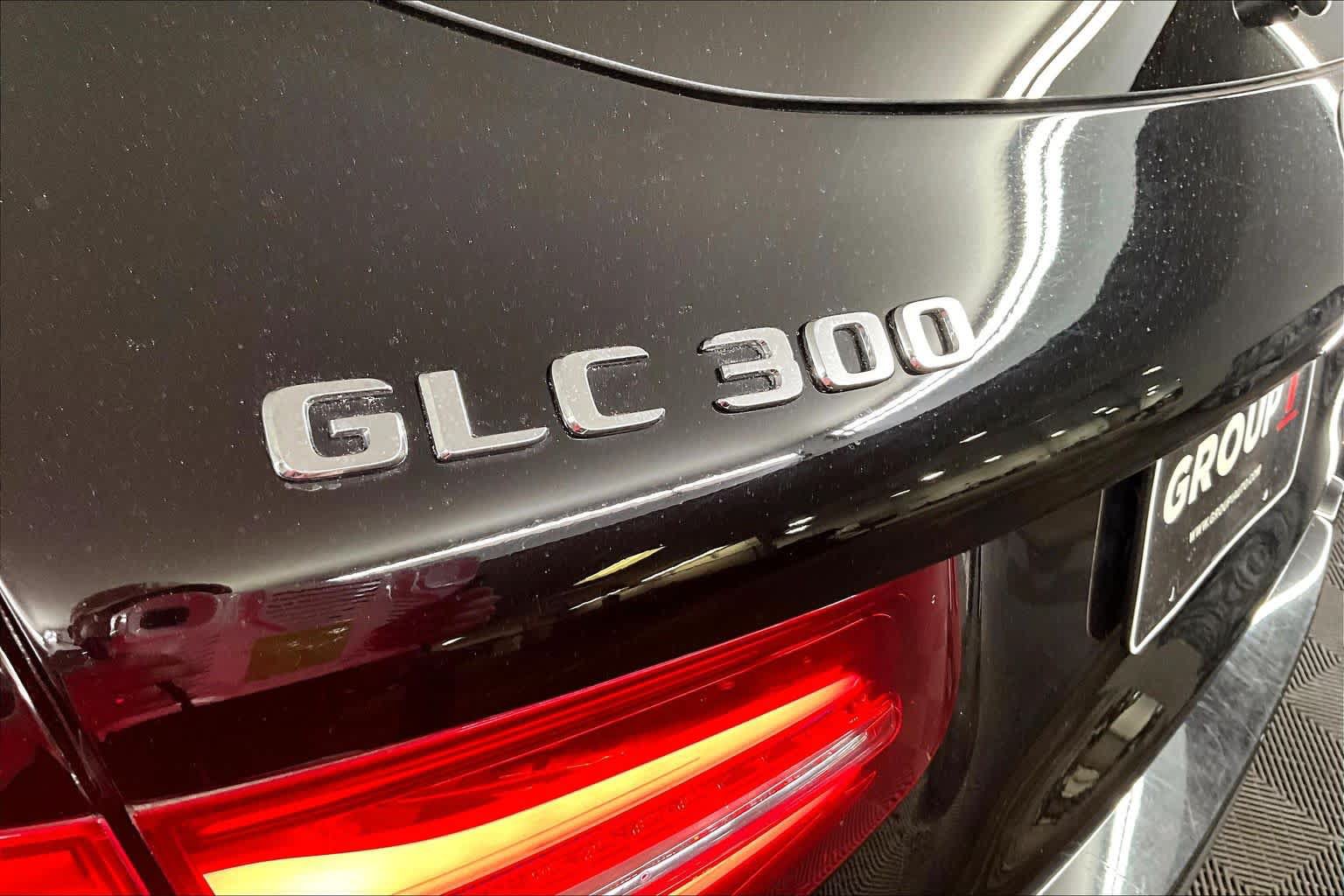 Certified 2019 Mercedes-Benz GLC 300 4MATIC image 10