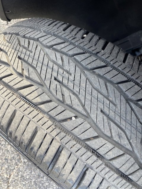 Used 2025 Buick Enclave Preferred image 44