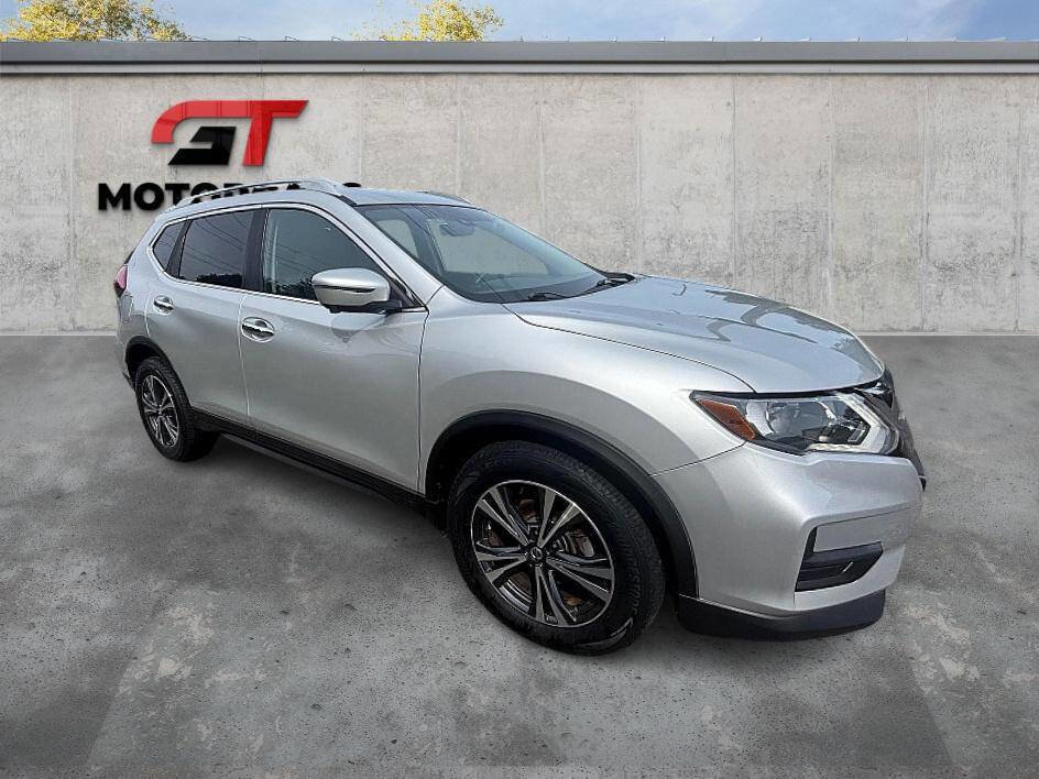 Used 2019 Nissan Rogue SV w/ Premium Package image 6