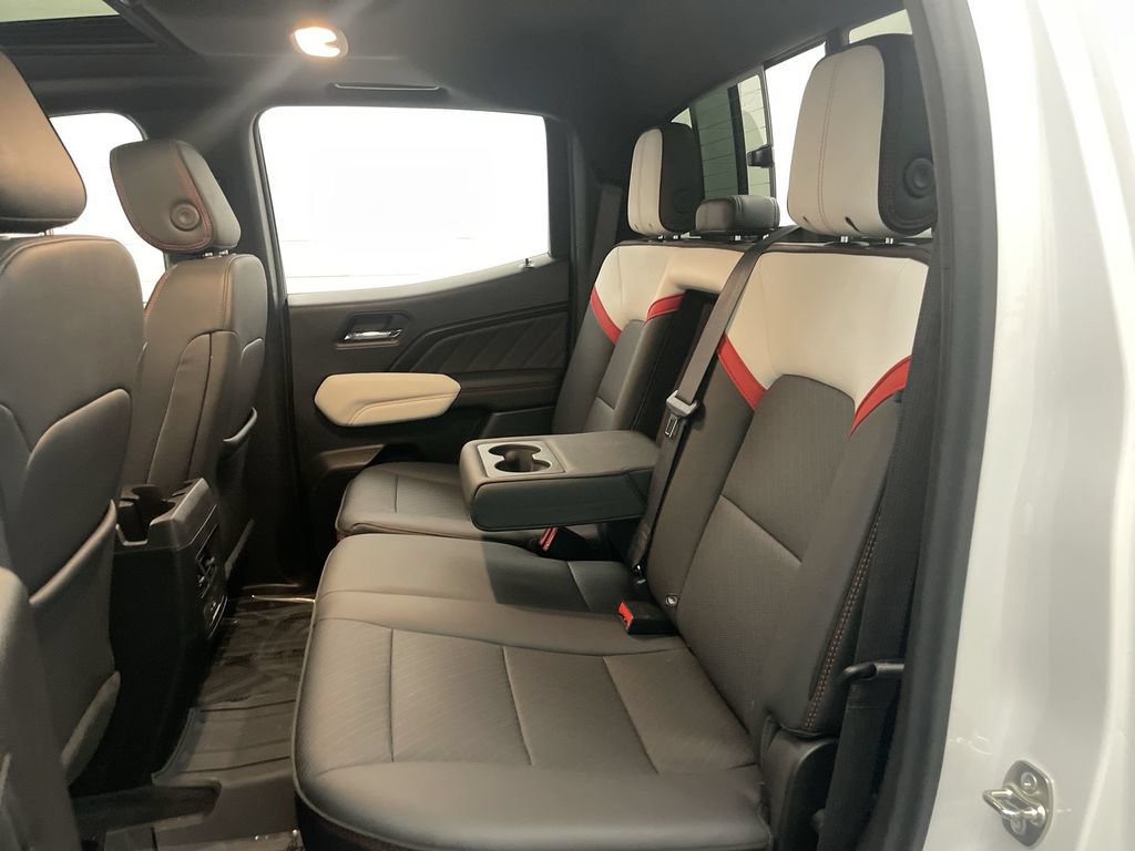 Used 2024 GMC Canyon AT4X AWD/4WD image 19
