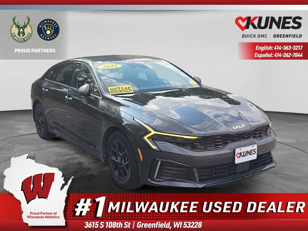 Used 2025 Kia K5 LXS FWD image 1