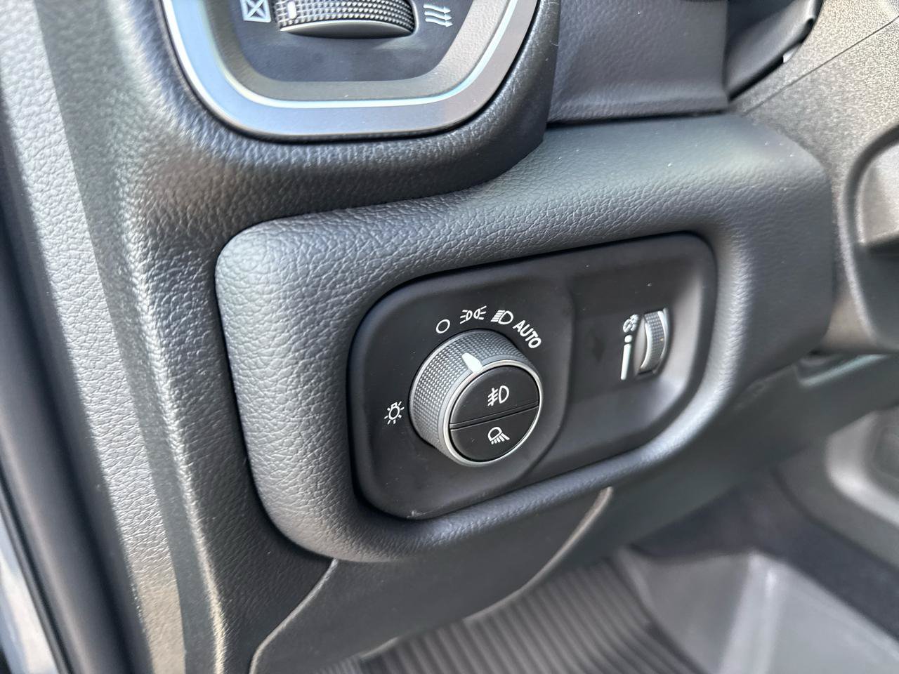 New 2026 RAM 2500 Big Horn AWD/4WD image 34