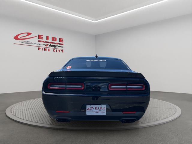 Used 2022 Dodge Challenger SRT Hellcat RWD image 5