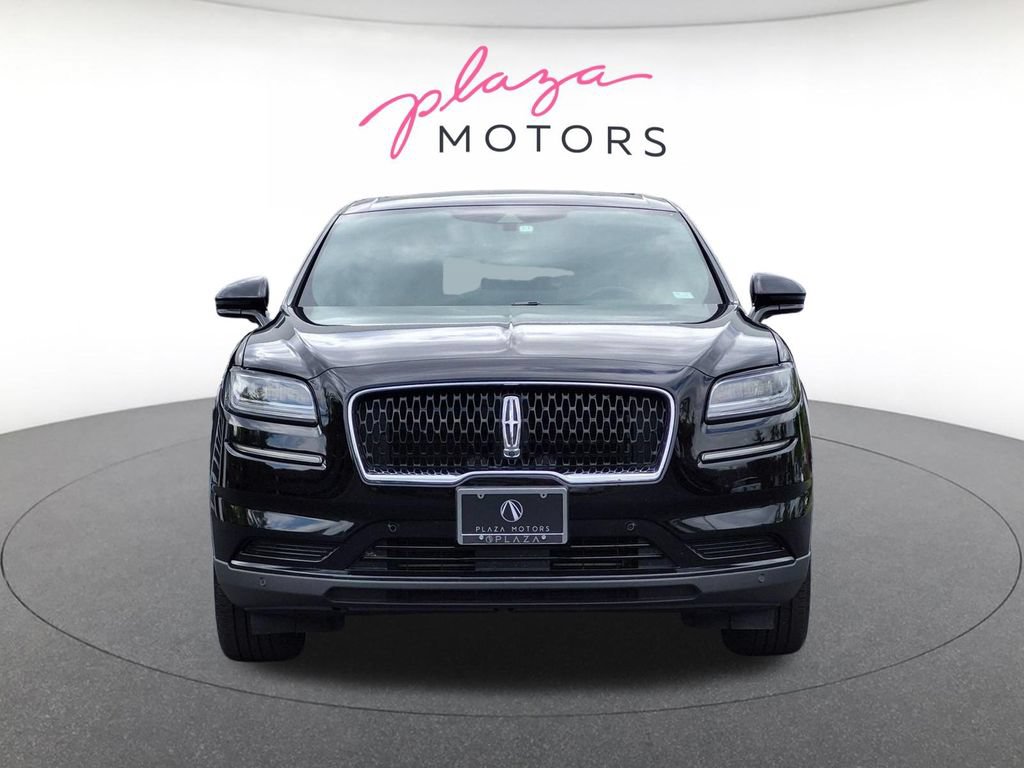 Used 2022 Lincoln Nautilus Reserve w/ Equipment Group 201A AWD/4WD image 2