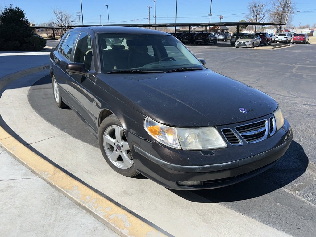 Used 2004 Saab 9-5 Arc image 2