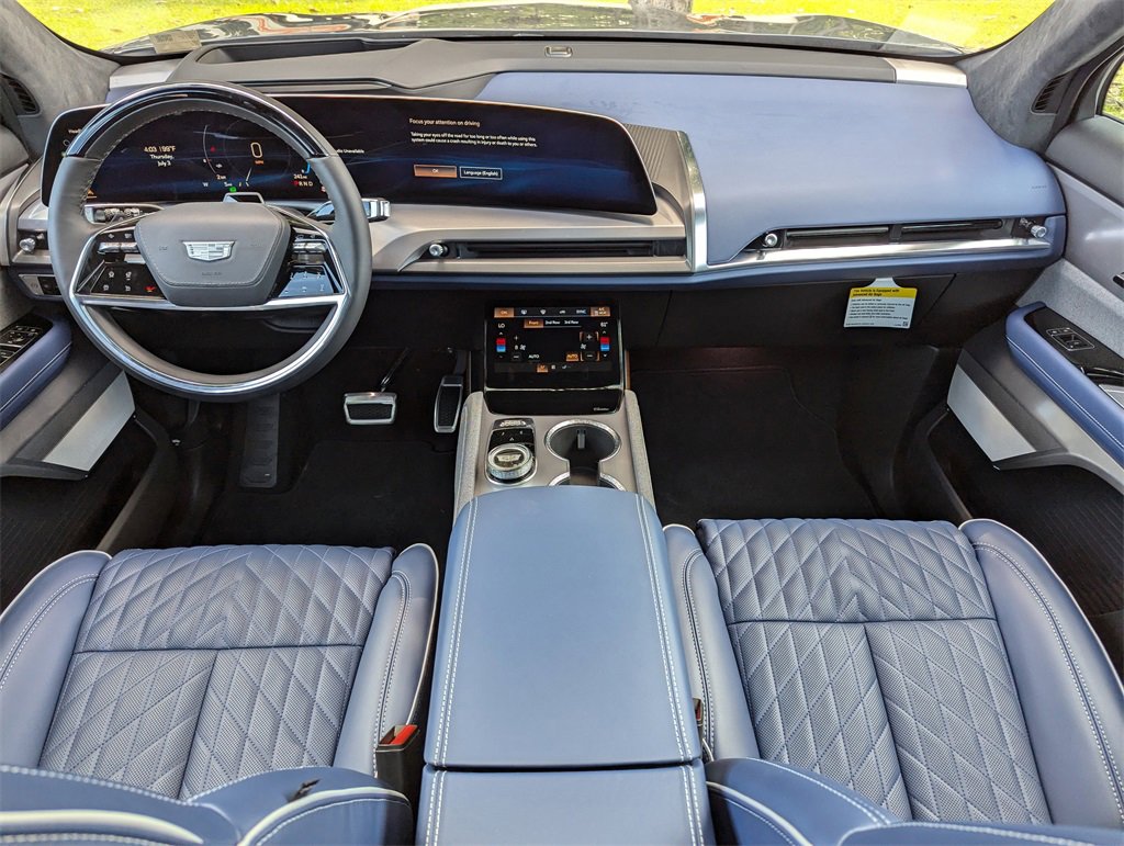 New 2026 Cadillac Vistiq Premium Luxury image 16