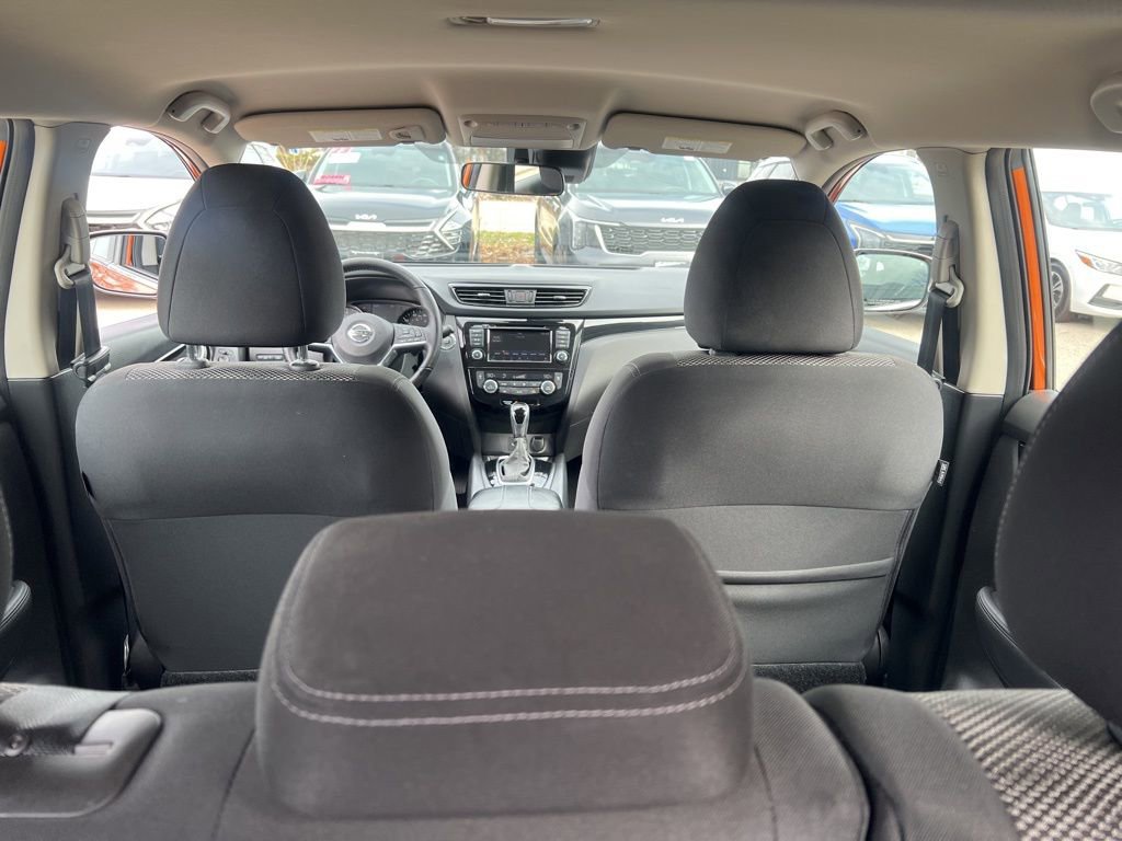 Used 2020 Nissan Rogue Sport SV w/ All-Weather Package image 13