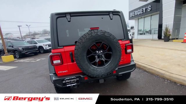 Used 2024 Jeep Wrangler Willys image 9