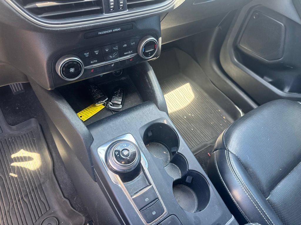 Used 2020 Ford Escape SEL FWD image 9