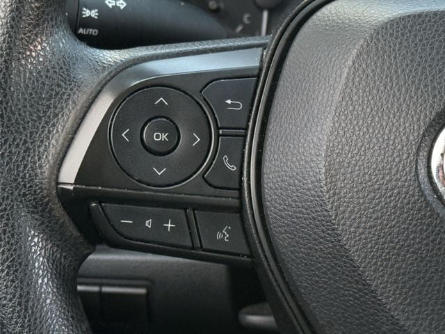 Used 2024 Toyota Corolla LE FWD image 14