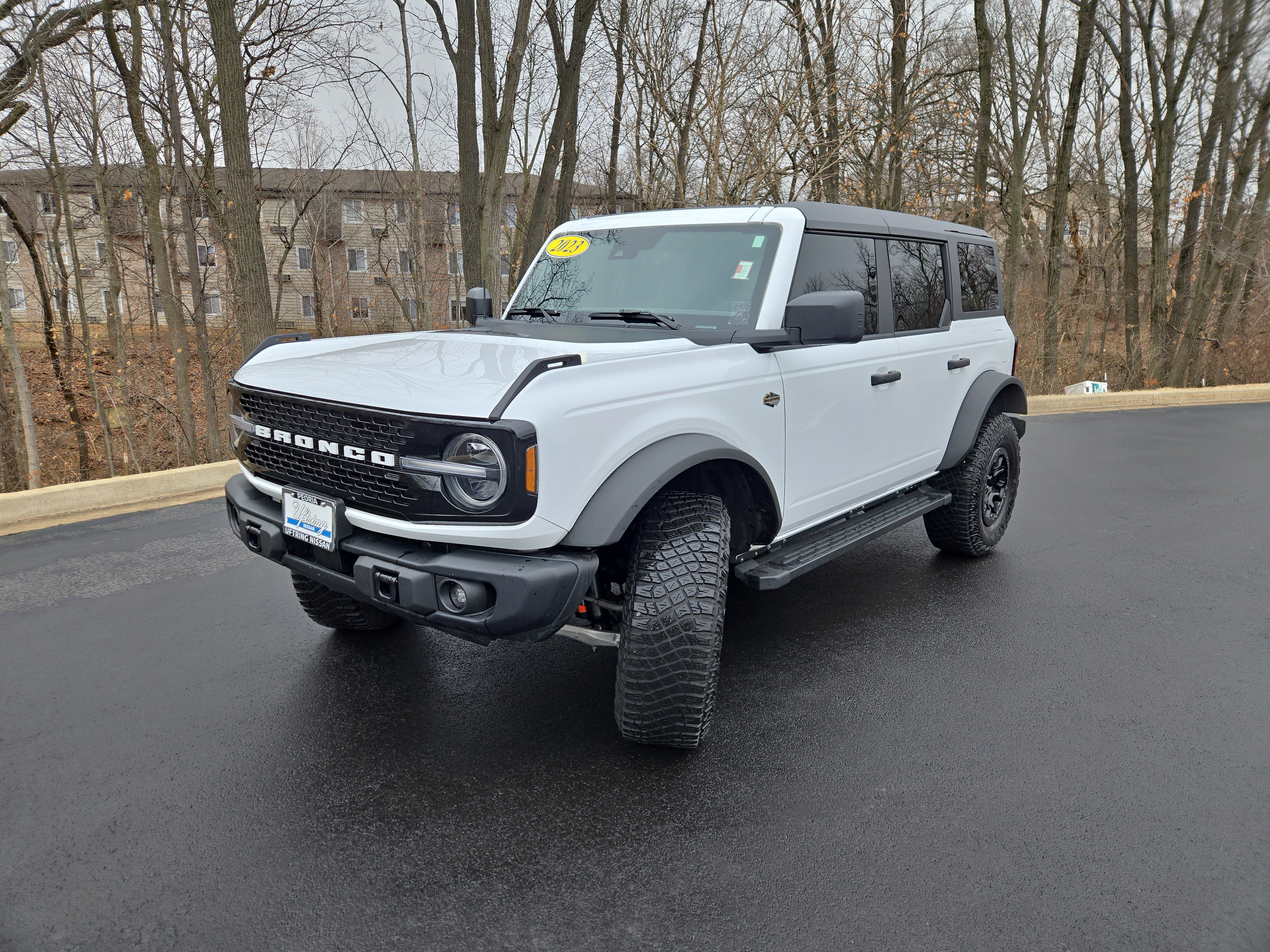 Used 2023 Ford Bronco Wildtrak image 4
