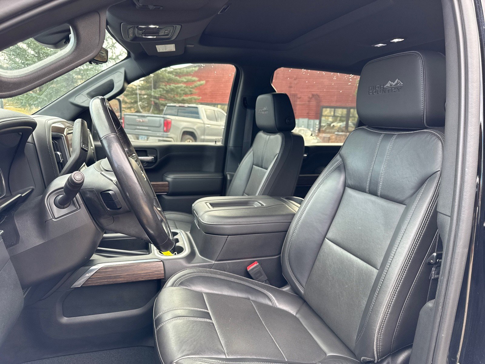 Used 2020 Chevrolet Silverado 2500 High Country w/ Z71 Off-Road Package image 14