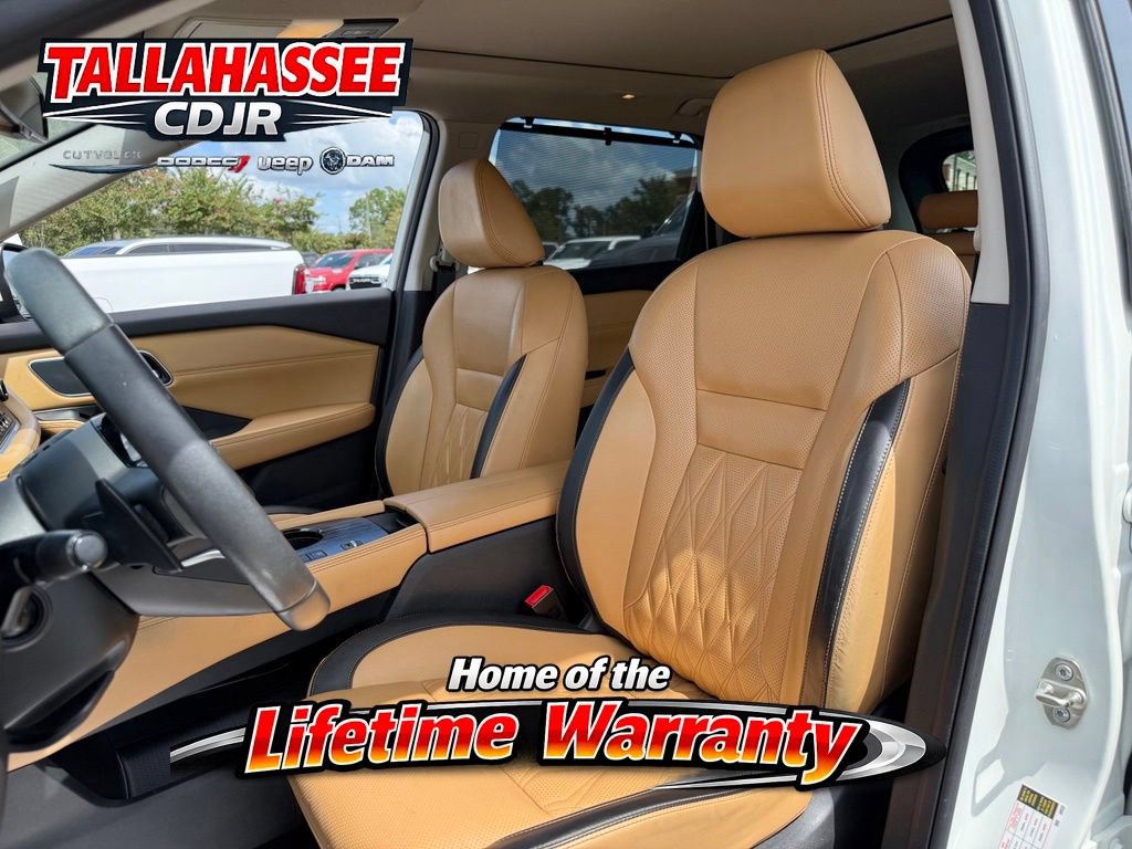 Used 2021 Nissan Rogue Platinum FWD image 13