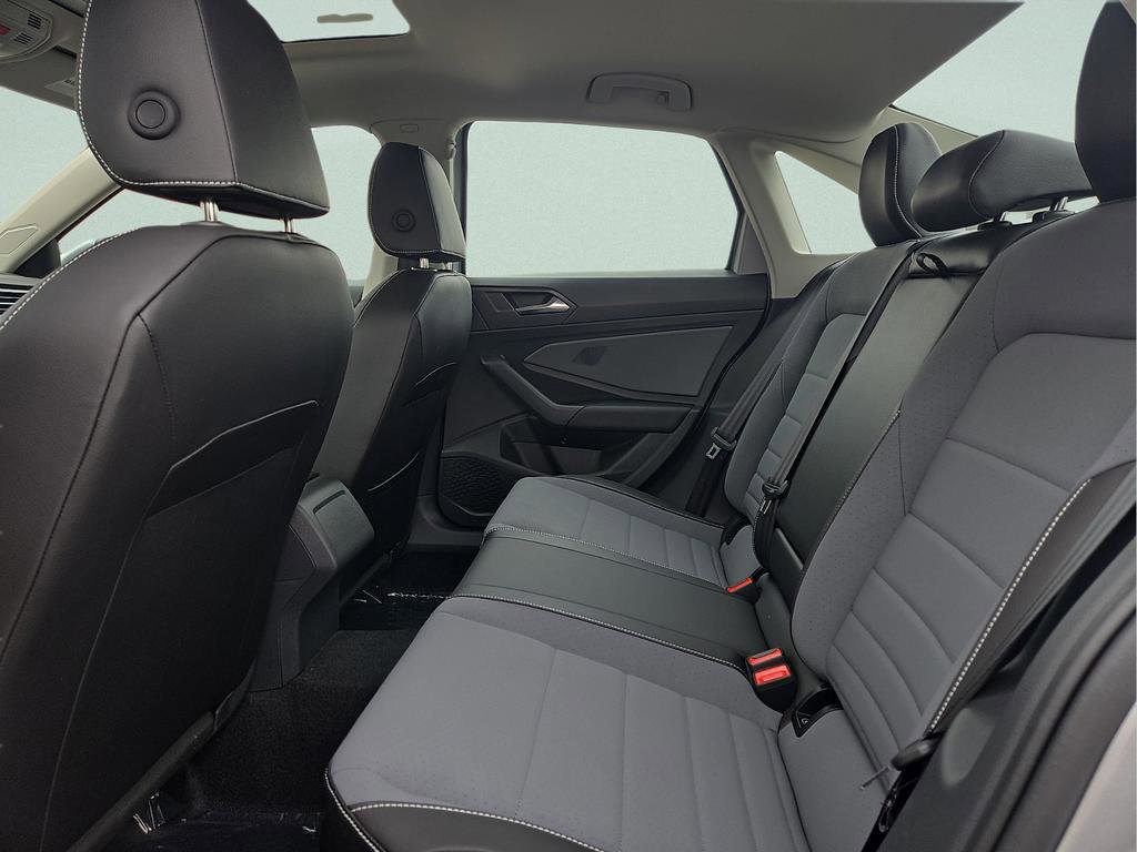 New 2026 Volkswagen Jetta SE image 11
