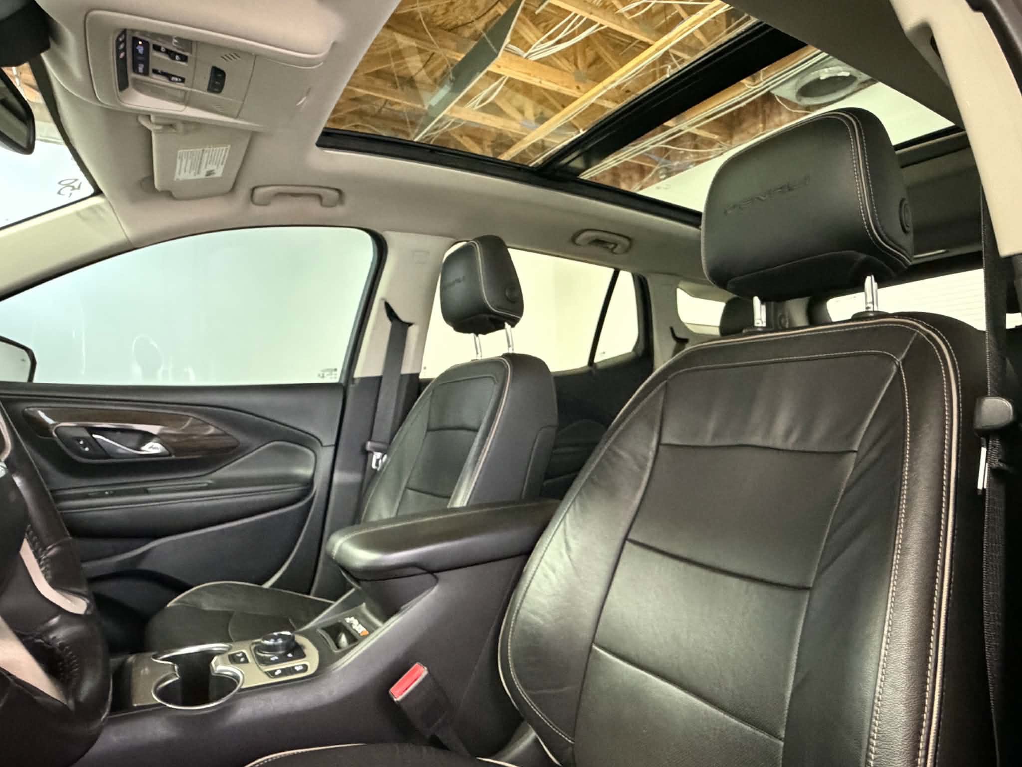 Used 2020 GMC Terrain Denali w/ Denali Premium Package FWD image 34