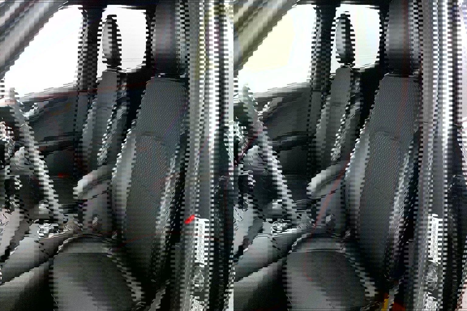 Used 2024 Ford Escape ST-Line image 22