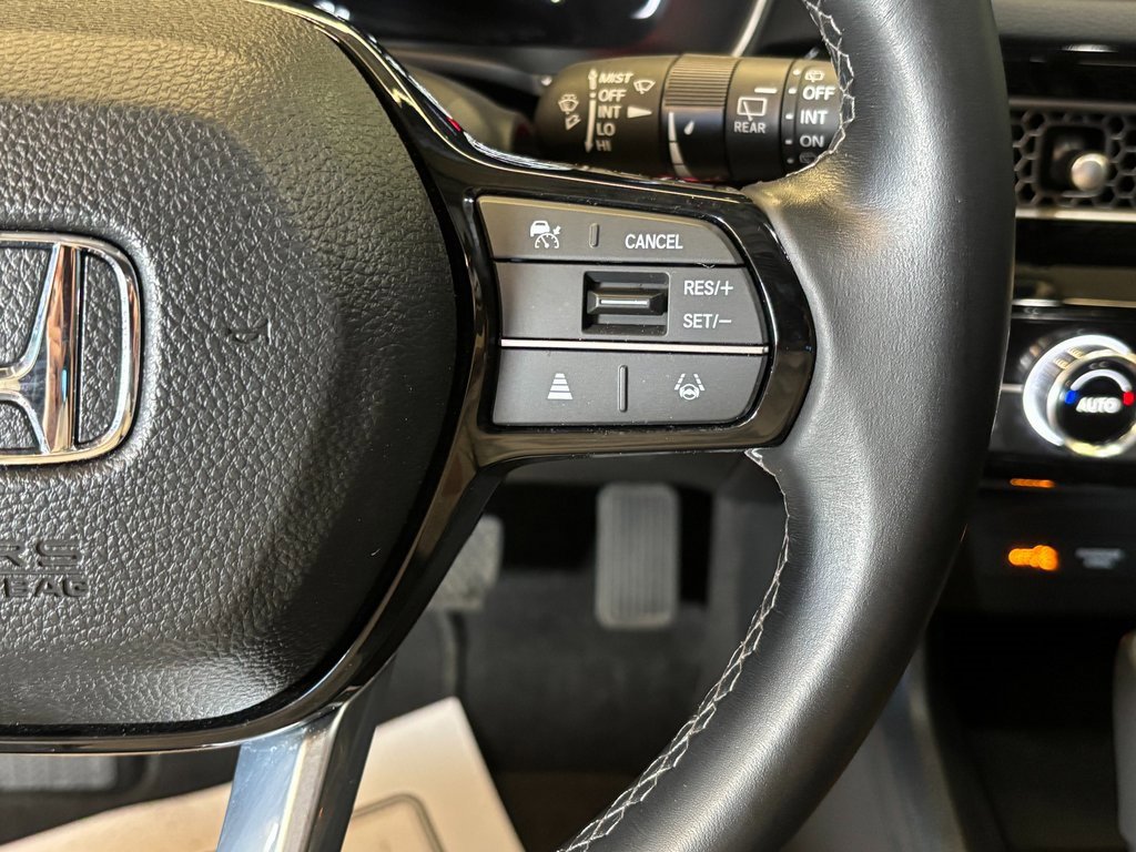 Used 2024 Honda Civic EX-L image 11