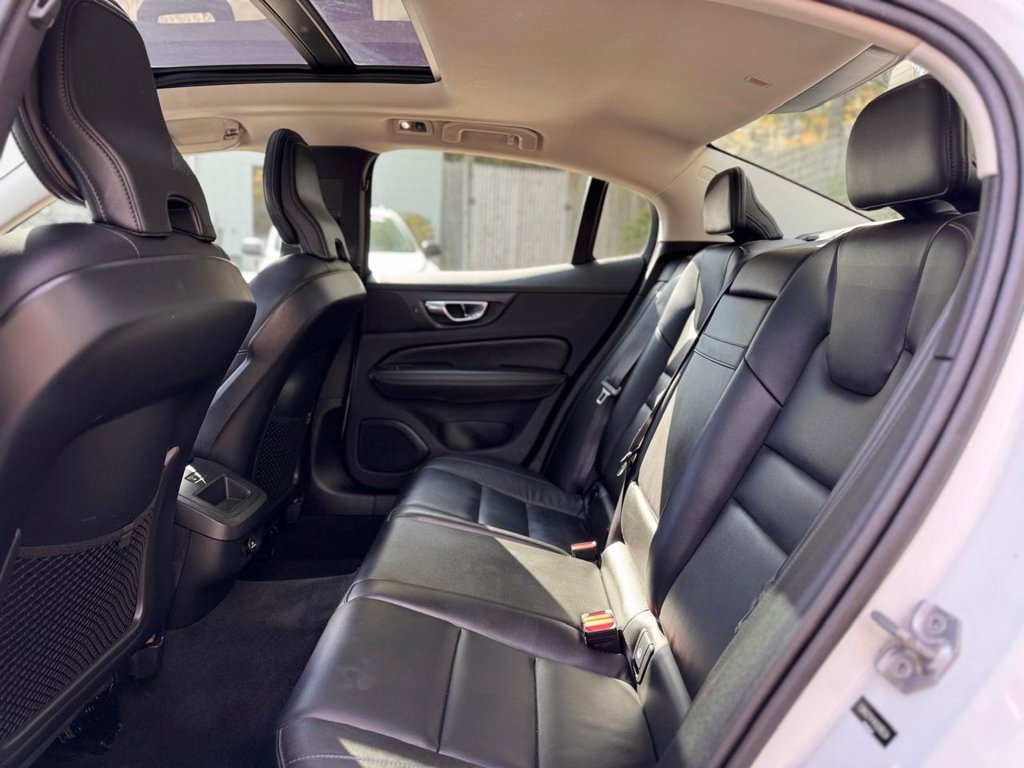 Used 2019 Volvo S60 T6 Momentum w/ Premium Package AWD/4WD image 23