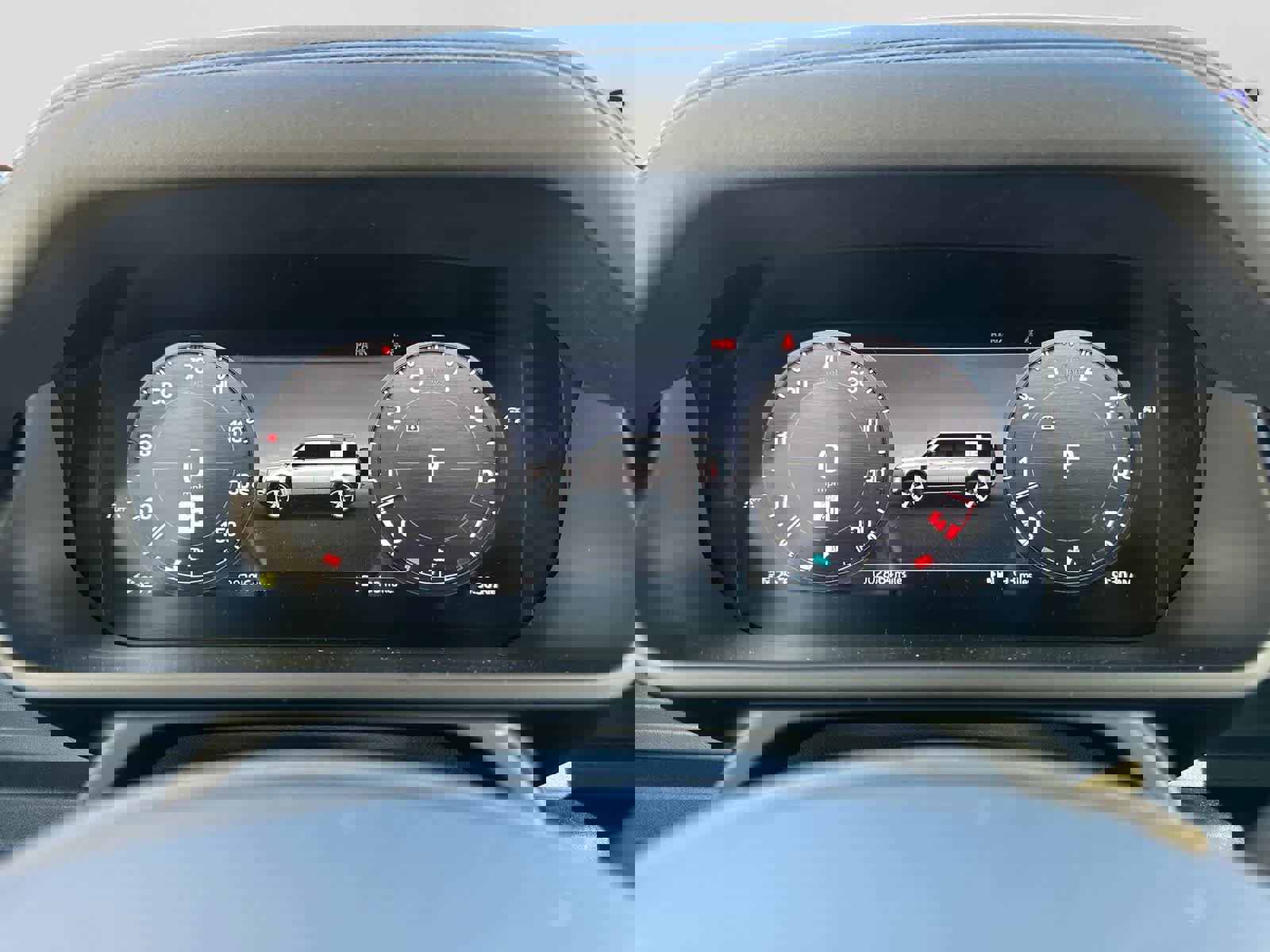 Used 2025 Land Rover Defender 110 S image 9