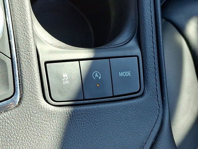 Used 2024 Cadillac XT4 Premium Luxury image 23