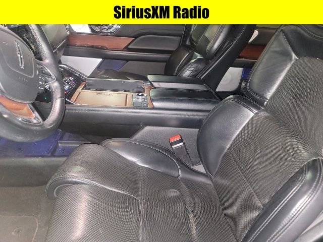 Used 2020 Lincoln Navigator L Reserve w/ Luxury Package image 15