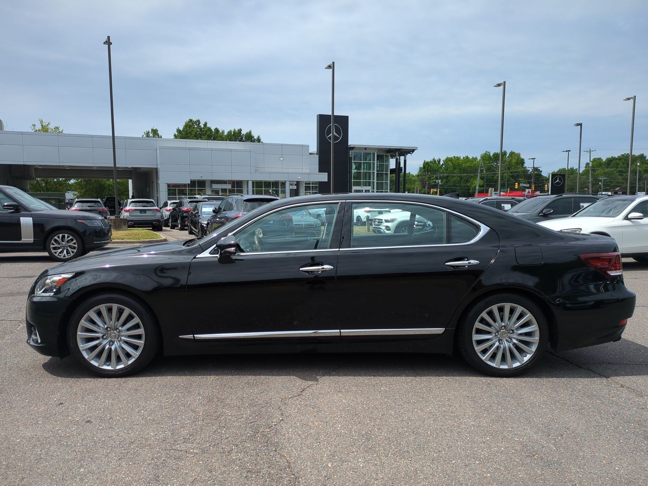 Used 2016 Lexus LS 460 L AWD/4WD image 6