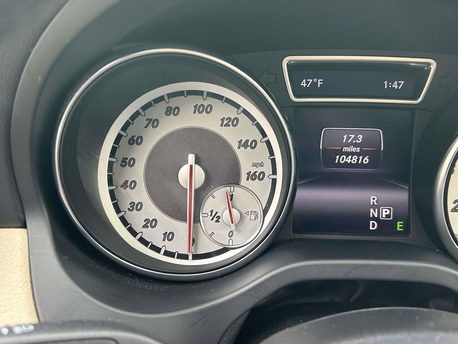 Used 2015 Mercedes-Benz GLA 250 4MATIC image 24