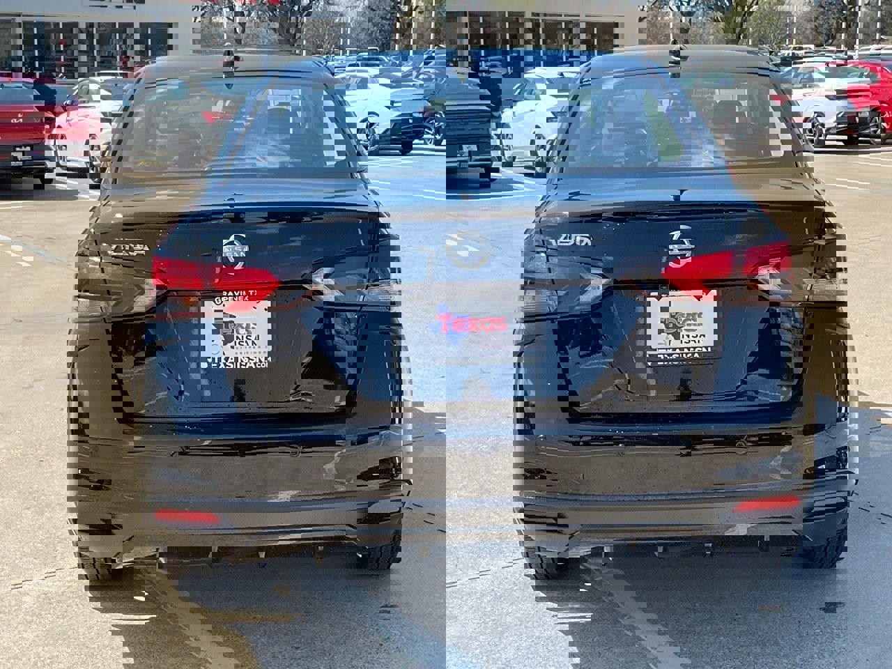 Used 2025 Nissan Versa SV w/ Trunk Package image 6