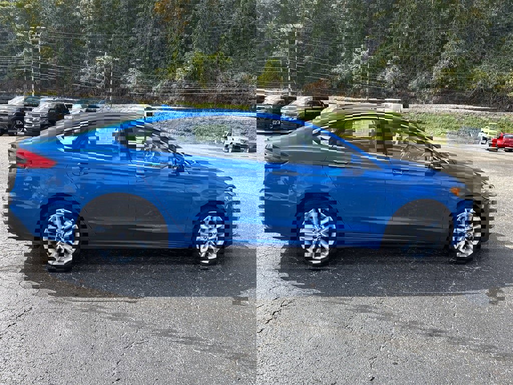 Used 2019 Ford Fusion SEL image 6