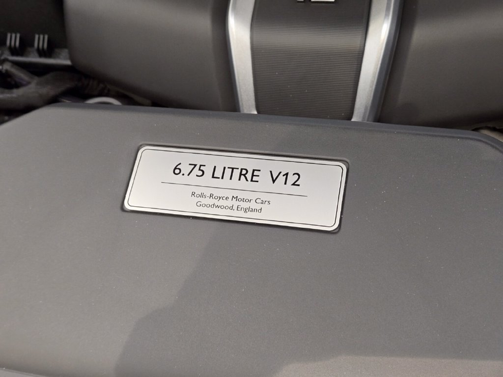 New 2027 Rolls-Royce Cullinan Black Badge AWD/4WD image 29
