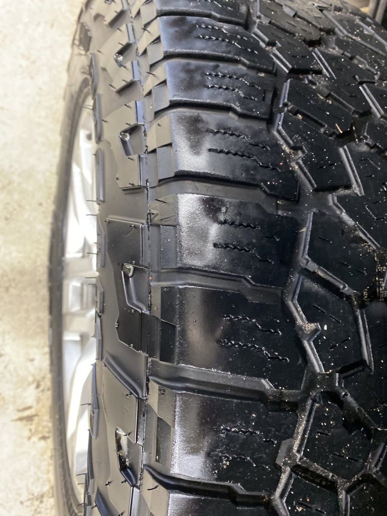 Used 2019 Chevrolet Silverado 1500 RST image 9