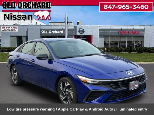 Used 2025 Hyundai Elantra SEL FWD image 4