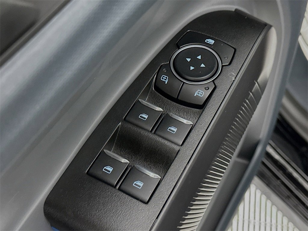 New 2025 Ford Maverick Lobo image 18