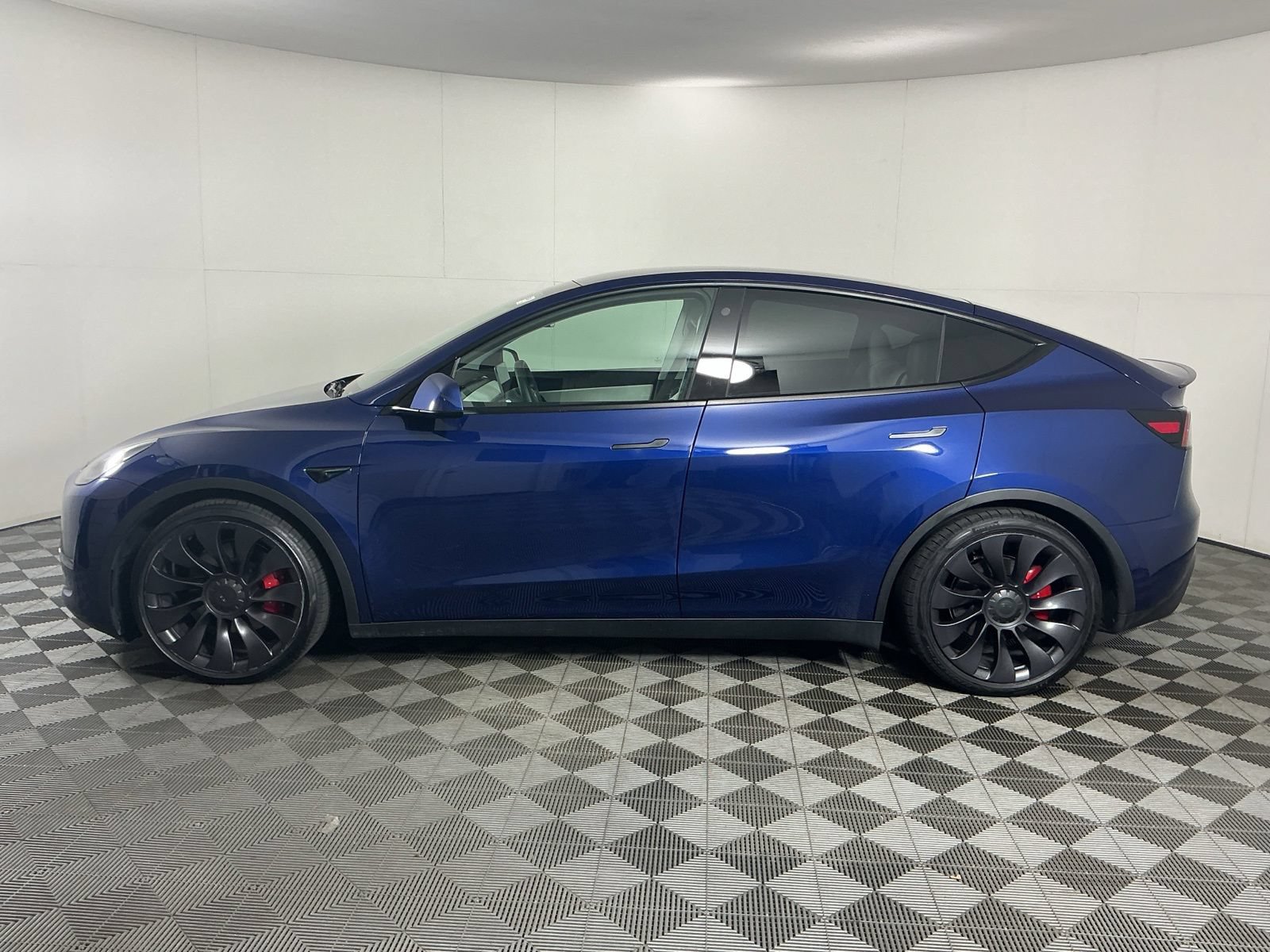 Used 2021 Tesla Model Y Performance AWD/4WD image 5