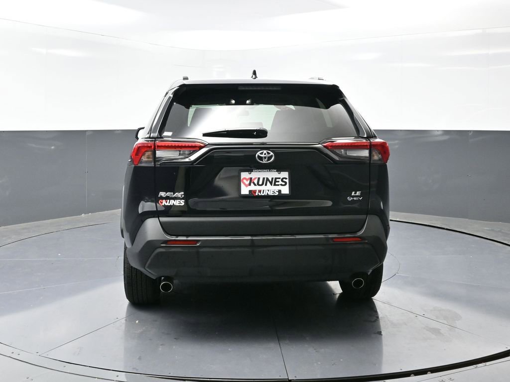 Used 2025 Toyota RAV4 LE image 12
