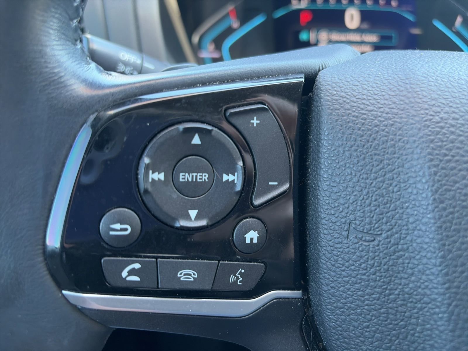 Used 2018 Honda Odyssey Elite image 19