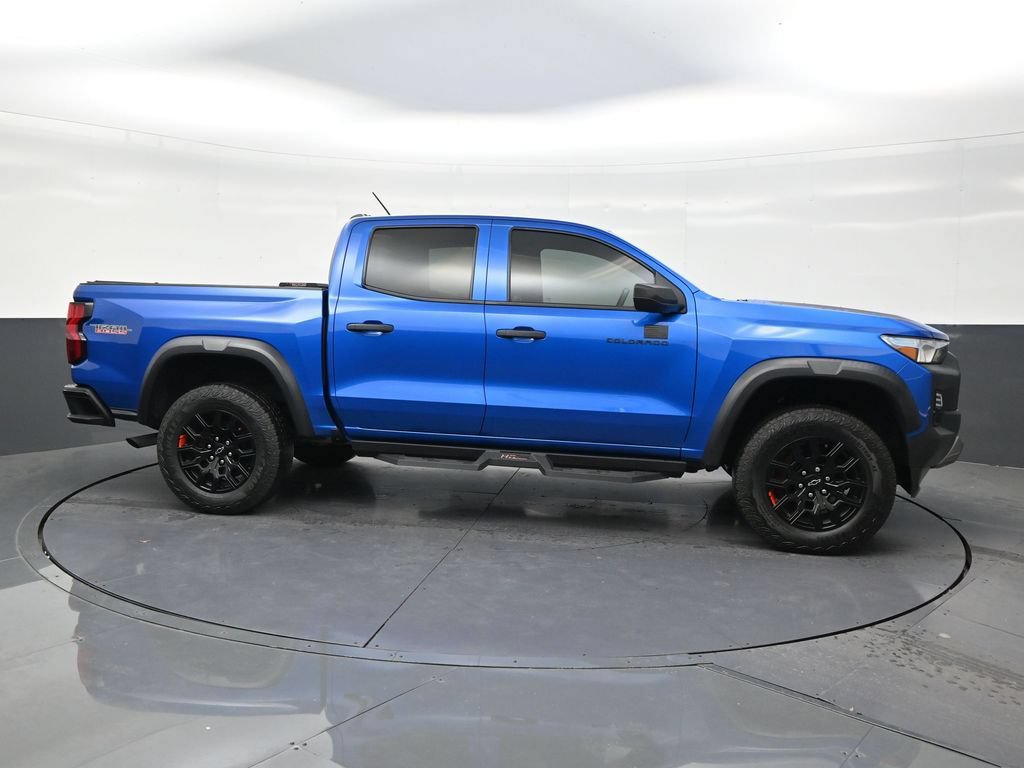 Used 2023 Chevrolet Colorado Trail Boss w/ Advanced Trailering Package AWD/4WD image 6