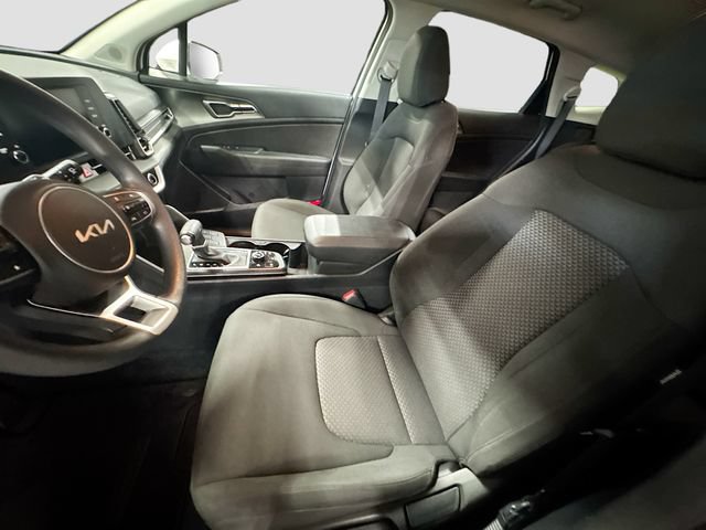 Used 2024 Kia Sportage LX AWD/4WD image 21